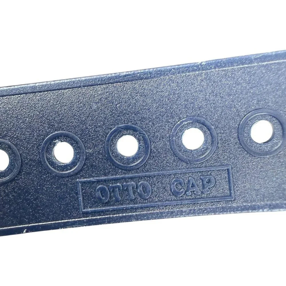 Vintage University Of Michigan Wolverines Corduroy Hat SnapBack Embroidered Blue - Picture 11 of 12